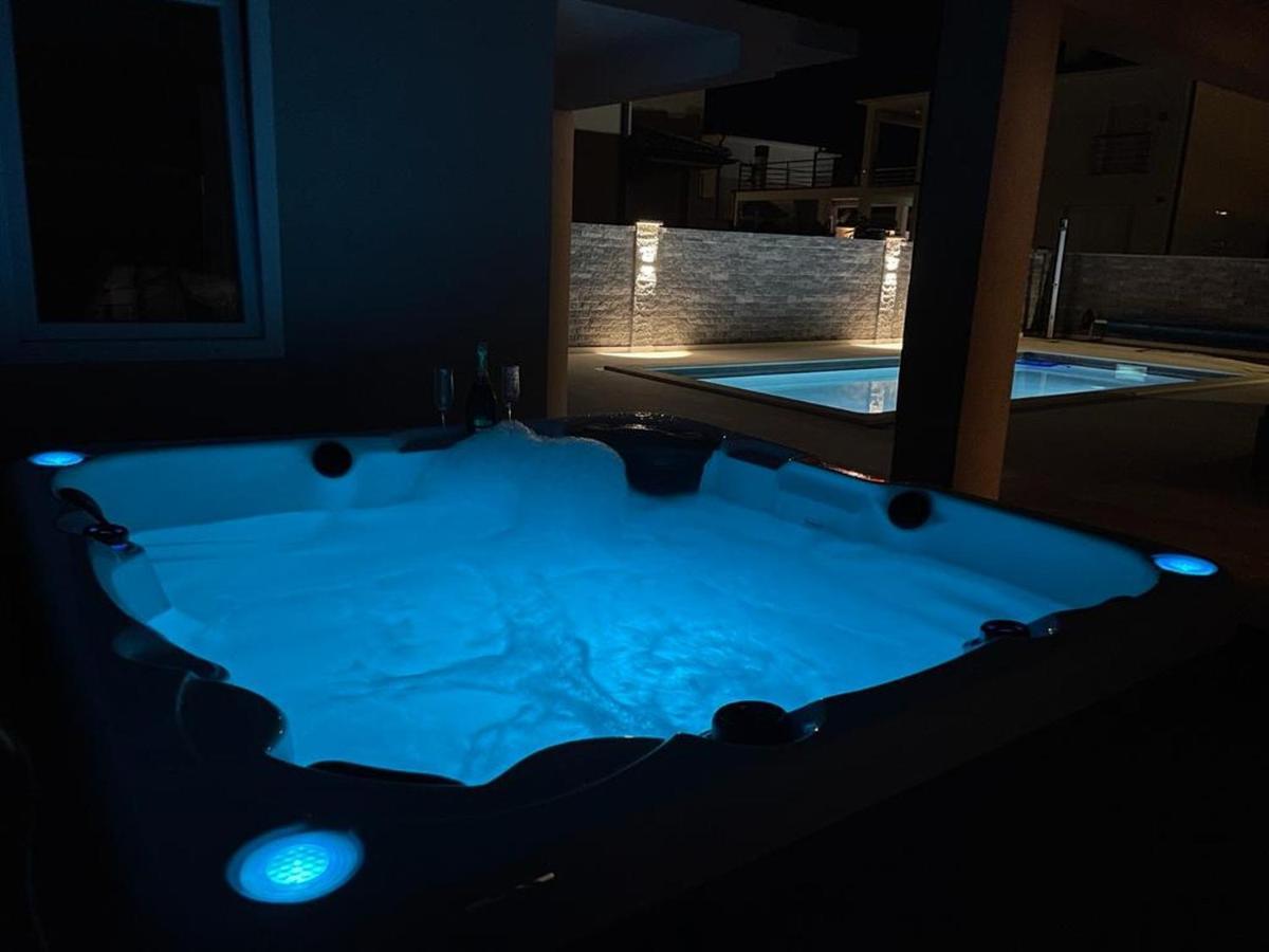Villa Maslina Воднян Екстериор снимка