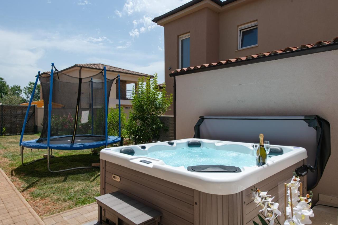 Villa Maslina Воднян Екстериор снимка