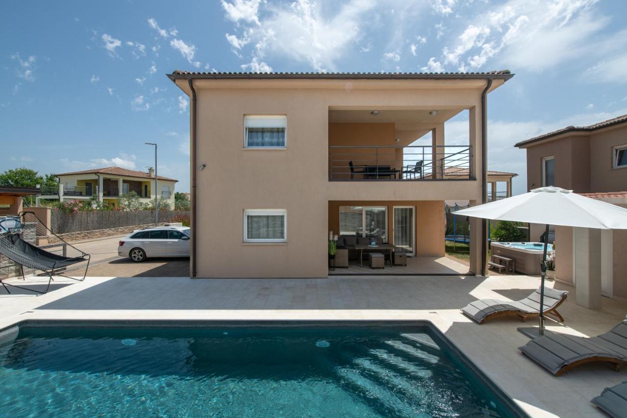Villa Maslina Воднян Екстериор снимка