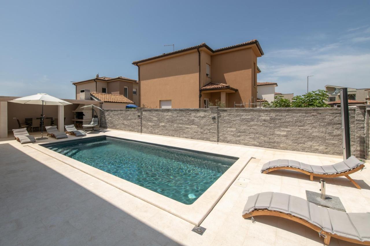 Villa Maslina Воднян Екстериор снимка