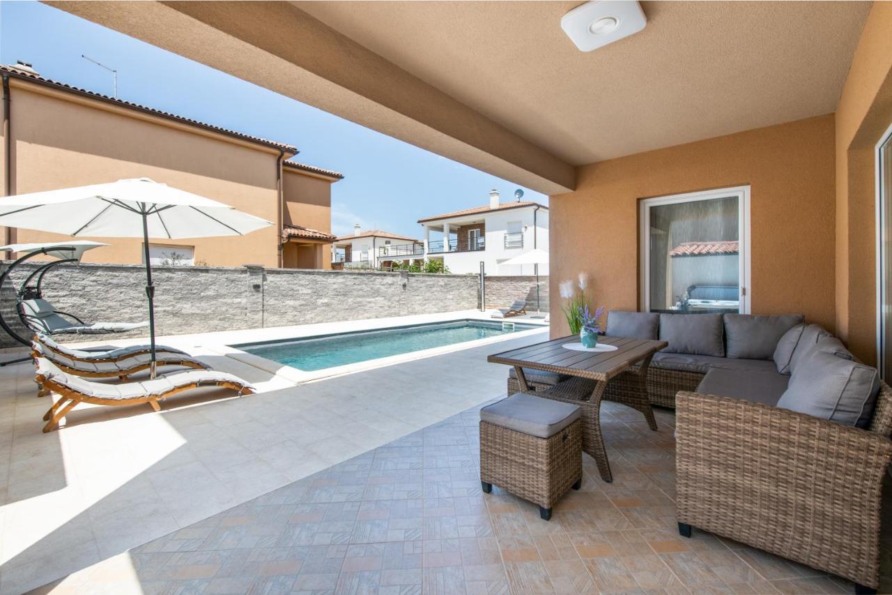 Villa Maslina Воднян Екстериор снимка