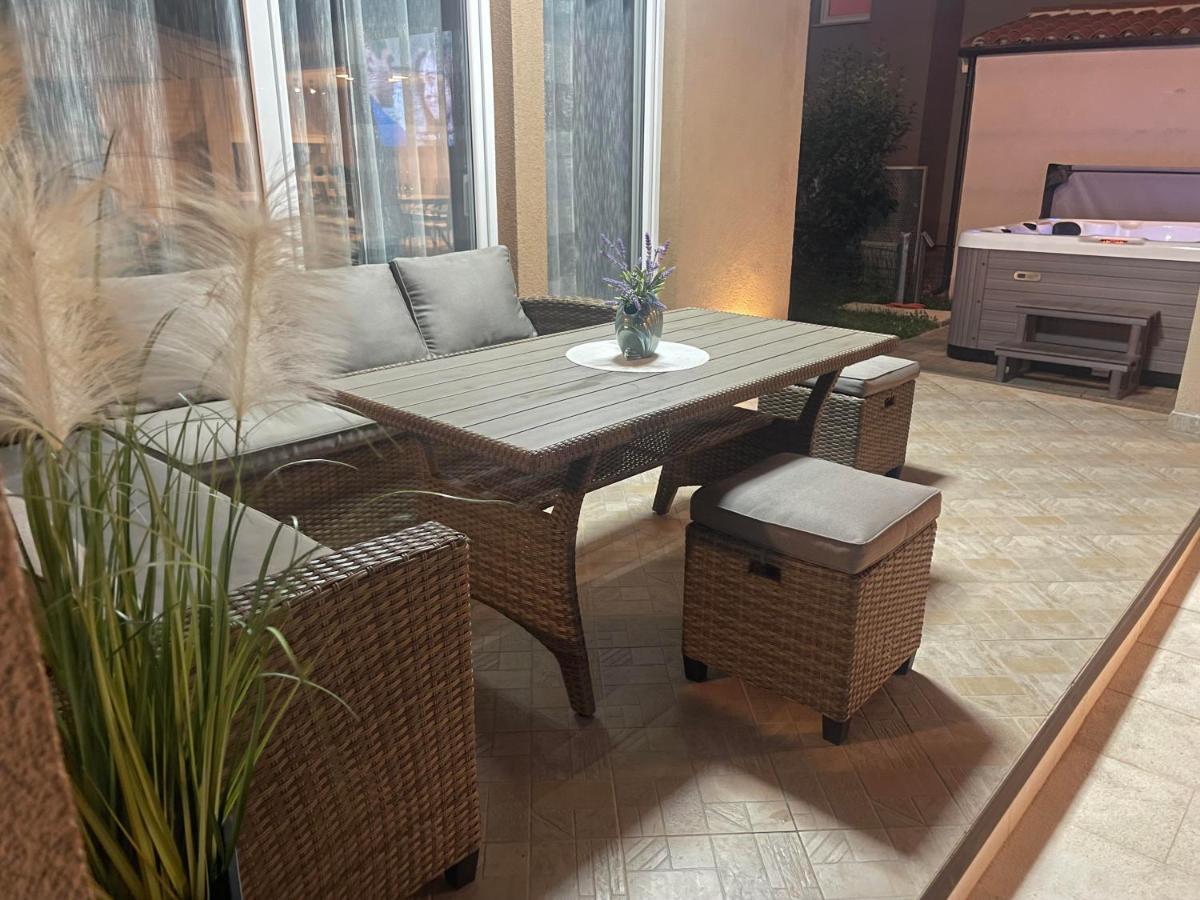 Villa Maslina Воднян Екстериор снимка